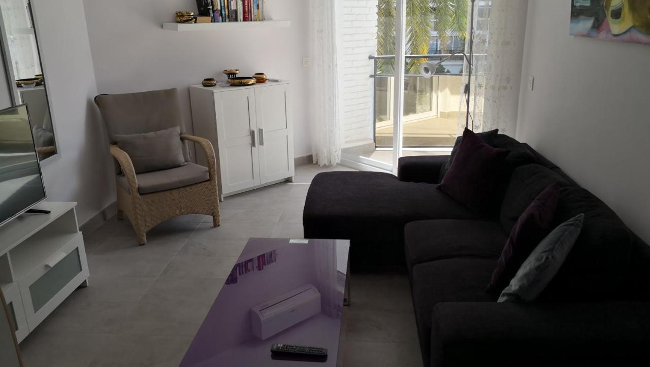 Skol 320C By Completely Marbella Apartment Ngoại thất bức ảnh